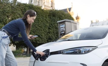 Der Elektrofahrzeugmarkt: Status quo, Herausforderungen und Zukunftsperspektiven